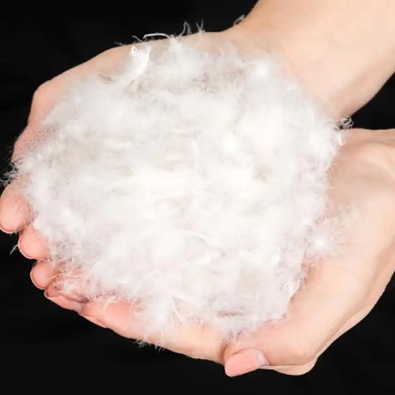 90% čisté biele husacie páperie